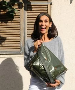 Brontibay Paris Broadway Glam Large Crossbody Bag Bags