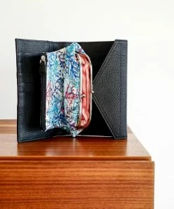 Brontibay Paris Our Collection Nelly Dutch Leather Medium Wallet