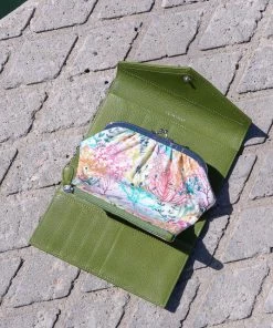 Brontibay Paris Our Collection Nelly Dutch Leather Medium Wallet