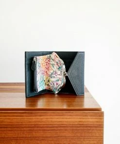 Brontibay Paris Our Collection Pearl Small Wallet