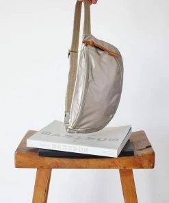 Brontibay Paris Sakari Glam Belt Bag