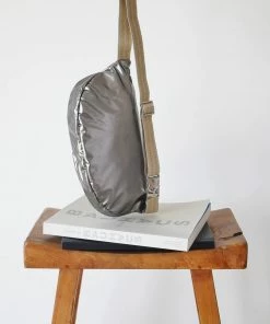 Brontibay Paris Sakari Glam Belt Bag