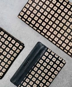 INDEN Est 1548 Studs Card Case Wallets