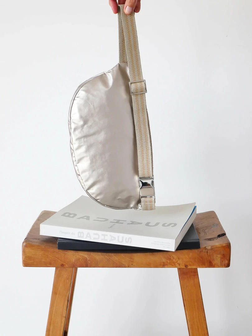 Brontibay Paris Sakari Glam Belt Bag