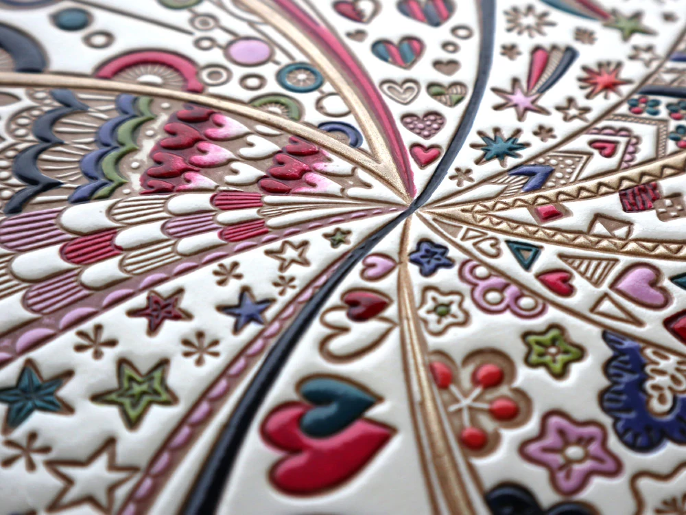 Made In Japan Wallets Glossy Hearts Small Trifold Frame Wallet