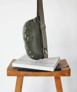 Brontibay Paris Sakari Glam Belt Bag