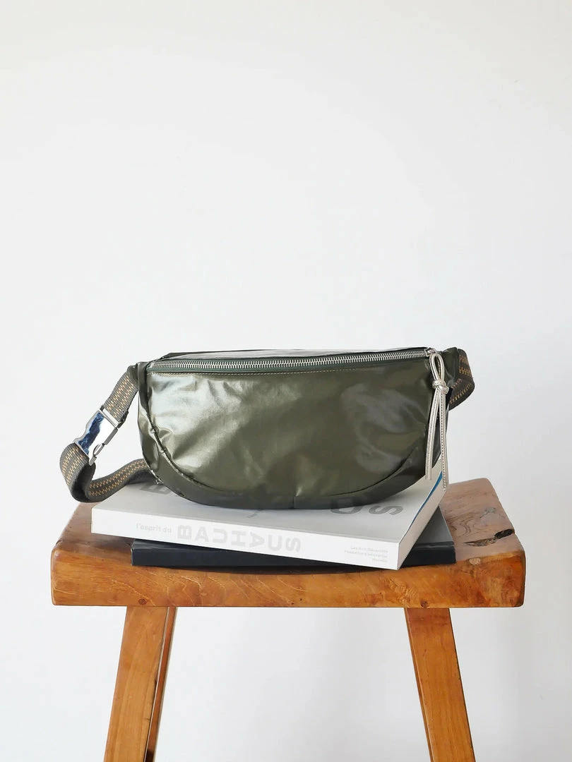 Brontibay Paris Sakari Glam Belt Bag